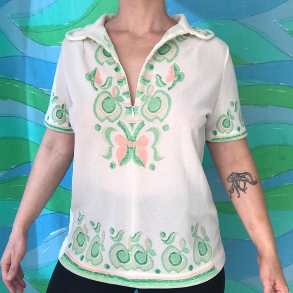 Vintage Tops - VINTAGE quarter zip butterfly apple boho blouse